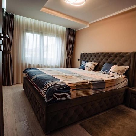 Ddr House Apartment Орадеа Екстериор снимка